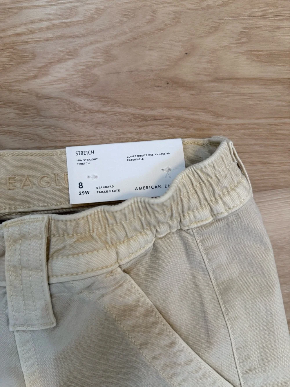 American Eagle 90s Straight Stretch Cargo Pants Cream Utility NWT Size 8